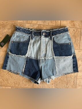 NEW Wild Fable Blue Denim Patchwork Jean Shorts sz 6 High Rise Raw Edges